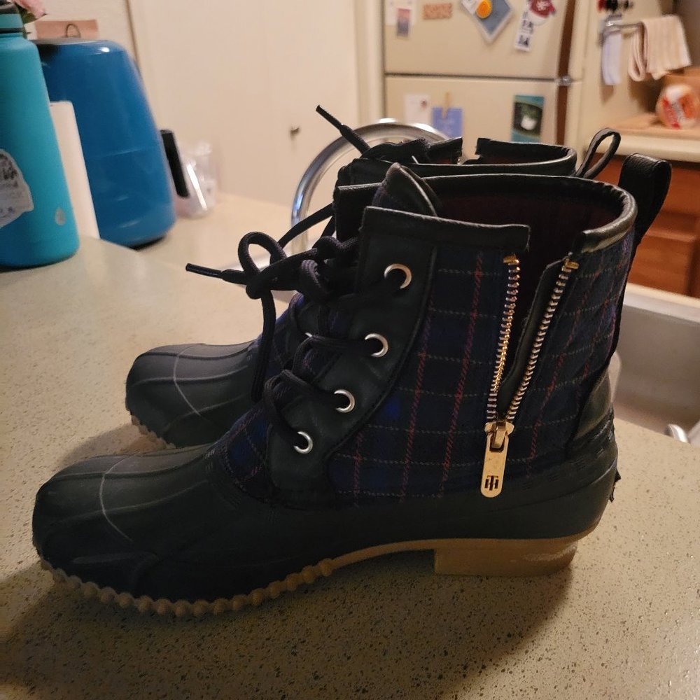 Tommy Hilfiger rain boots